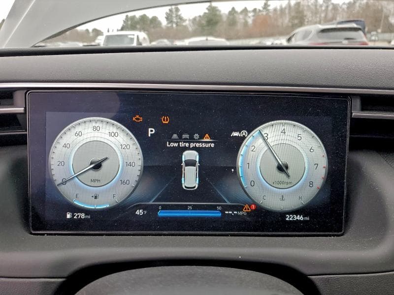 2024 HYUNDAI TUCSON SE 9