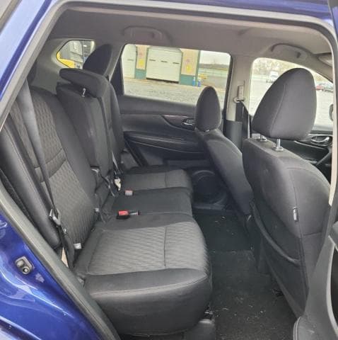 2019 NISSAN ROGUE S 10
