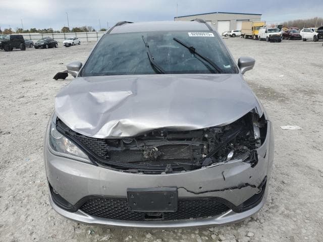 2018 CHRYSLER PACIFICA TOURING L PLUS 5
