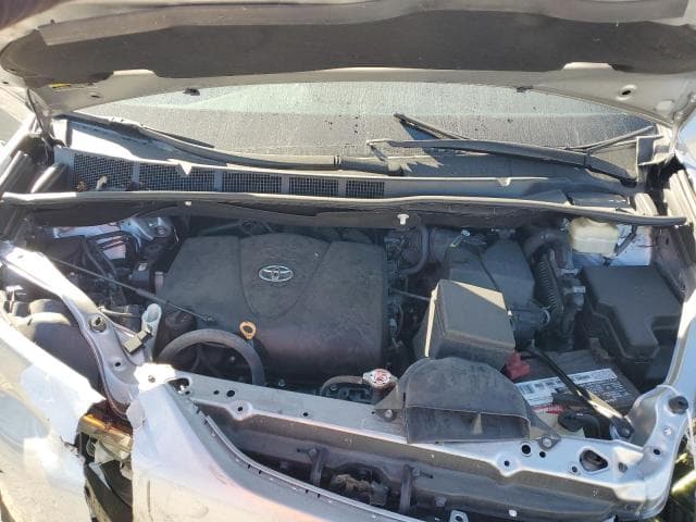 2017 TOYOTA SIENNA XLE 8-PASSENGER 12