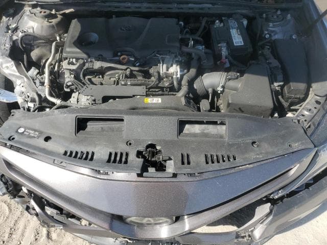 2020 TOYOTA CAMRY SE 12