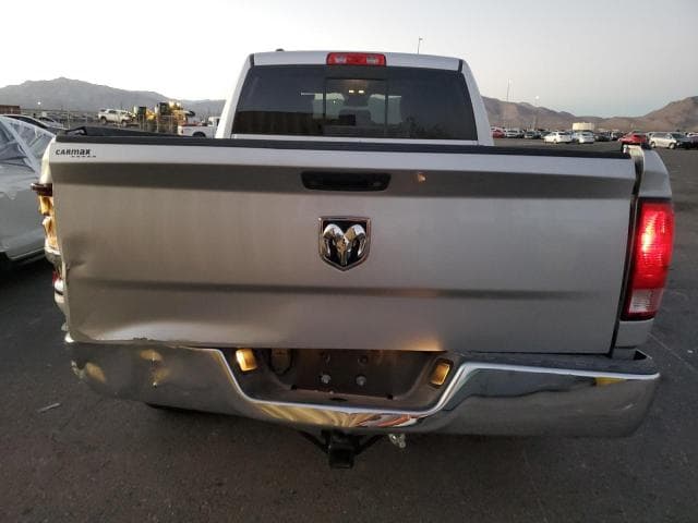 2018 RAM 1500 SLT 6