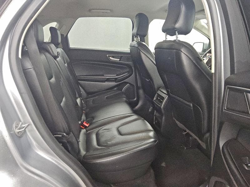 2022 FORD EDGE TITANIUM 10