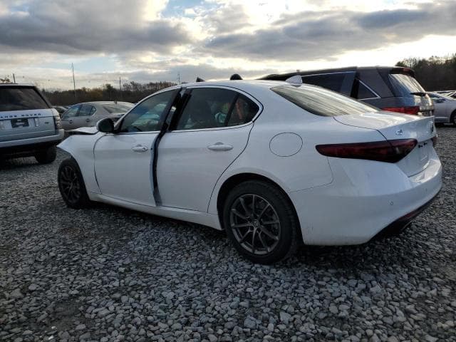 2017 ALFA ROMEO GIULIA Q4 2