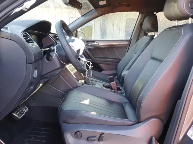 2022 VOLKSWAGEN TIGUAN SE R-LINE BLACK 7