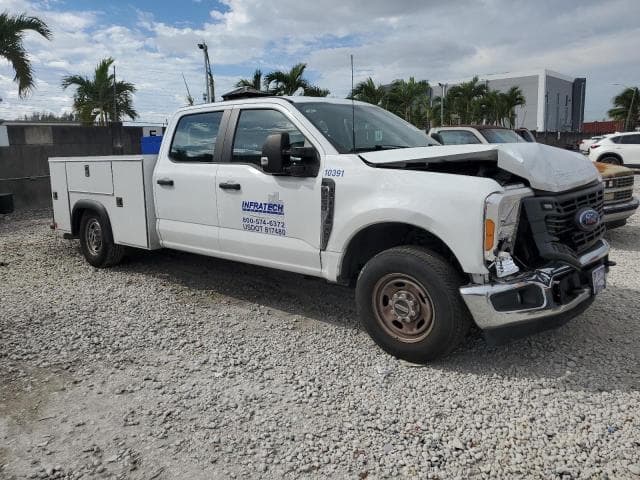 2023 FORD F250 SUPER DUTY 4