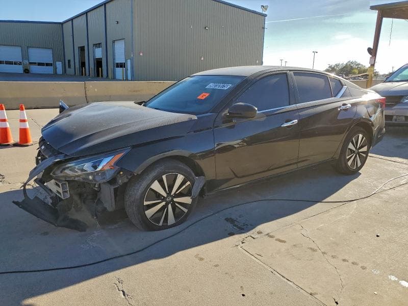 2021 NISSAN ALTIMA 2.5 SV