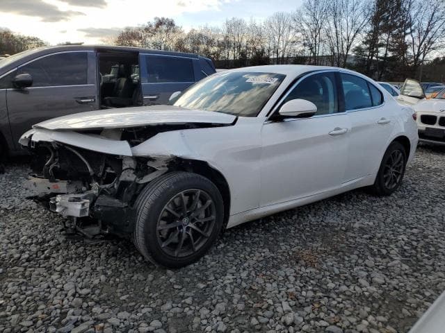2017 ALFA ROMEO GIULIA Q4 - 1