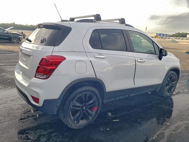 2019 CHEVROLET TRAX 1LT 3