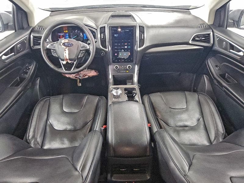 2022 FORD EDGE TITANIUM 8