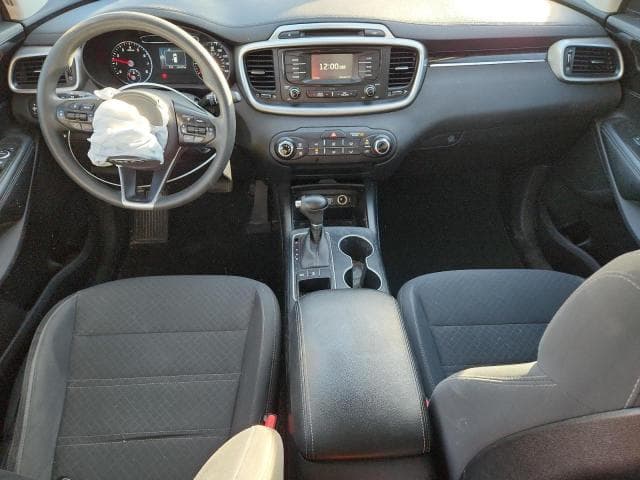 2018 KIA SORENTO LX 8