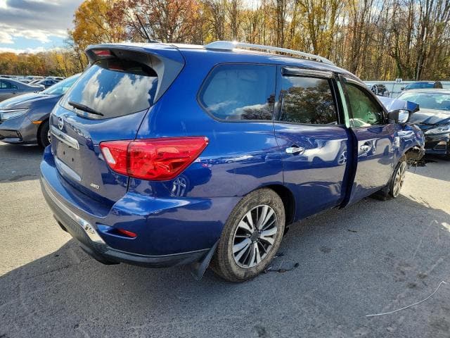 2017 NISSAN PATHFINDER S 3