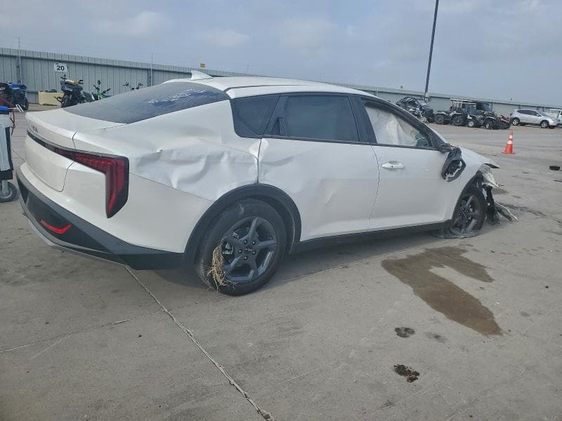2025 KIA K4 LX 3