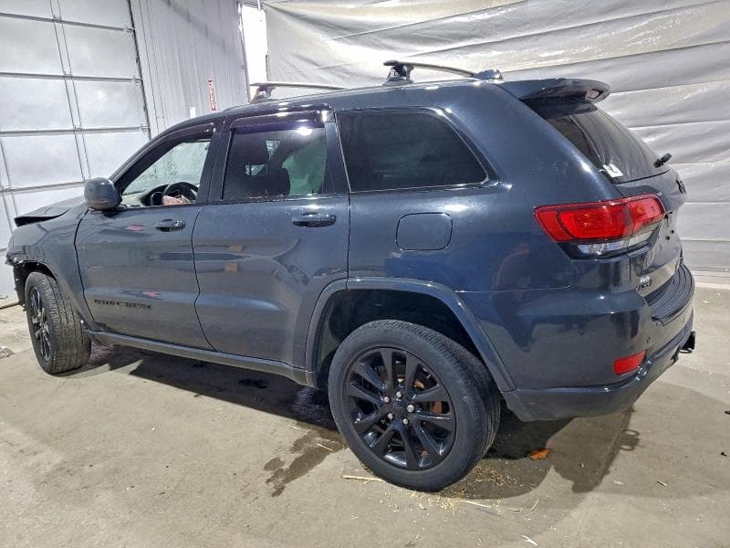 2017 JEEP GRAND CHEROKEE LAREDO 2
