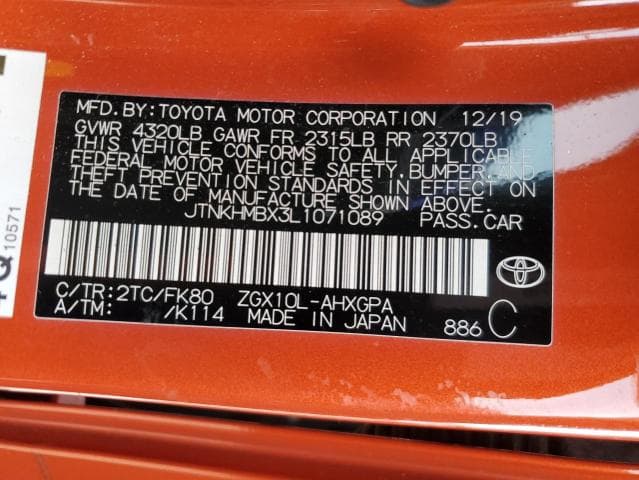 2020 TOYOTA C-HR XLE 14