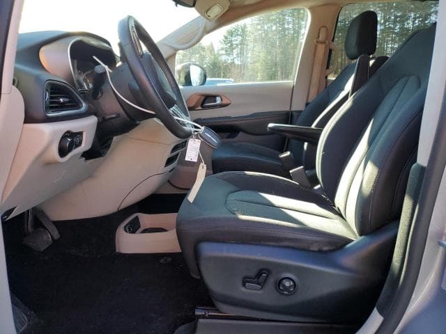 2017 CHRYSLER PACIFICA LX 7