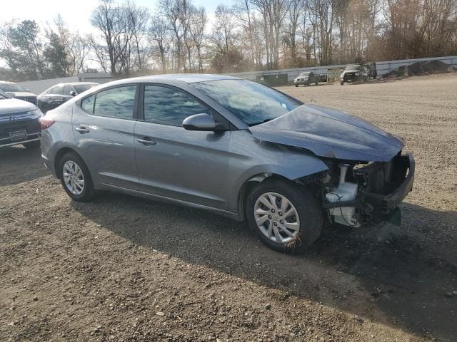2019 HYUNDAI ELANTRA SE 4
