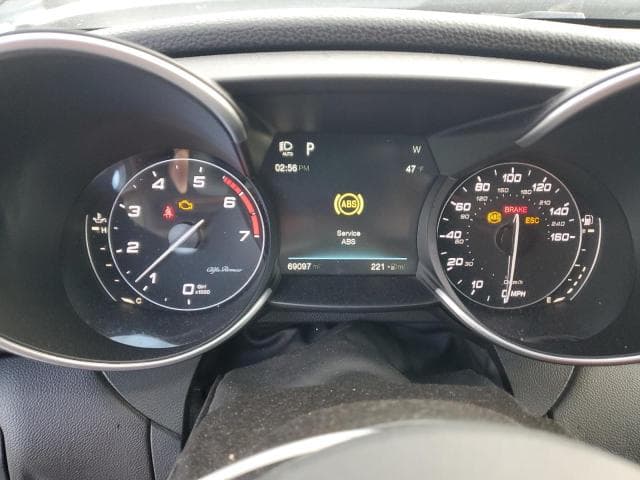 2017 ALFA ROMEO GIULIA Q4 9