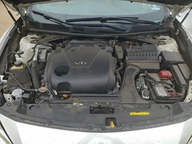 2019 NISSAN MAXIMA S 11