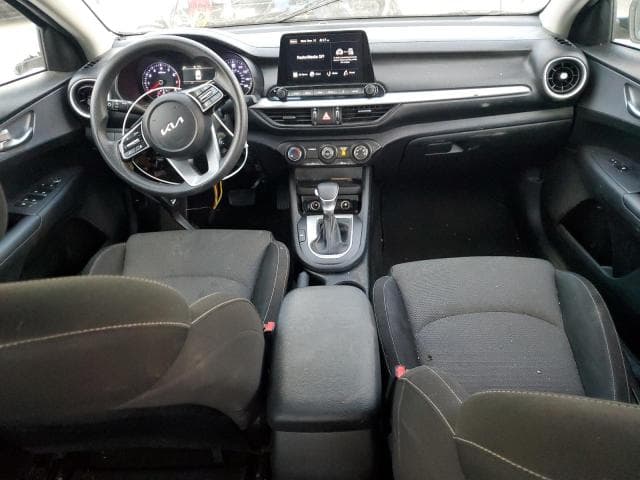 2023 KIA FORTE LX 8