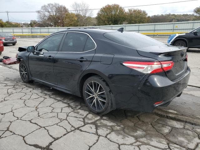 2021 TOYOTA CAMRY SE 2