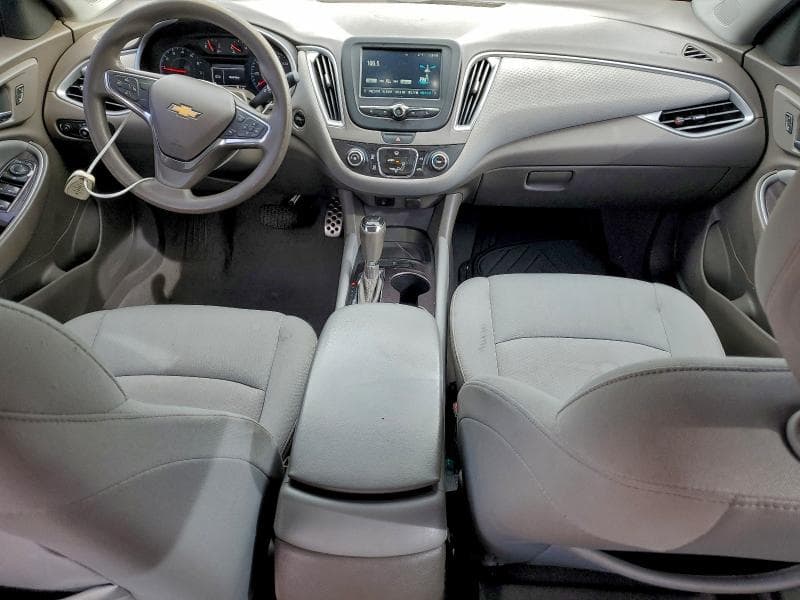 2017 CHEVROLET MALIBU LS 8