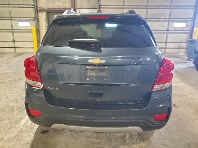 2021 CHEVROLET TRAX 1LT 6