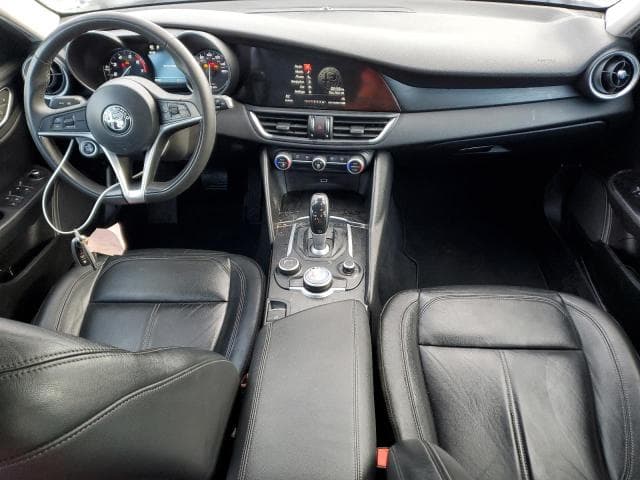 2017 ALFA ROMEO GIULIA Q4 8