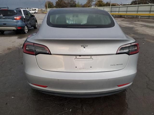 2018 TESLA MODEL 3 6