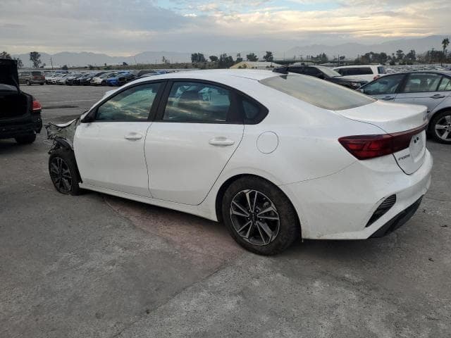 2023 KIA FORTE LX 2