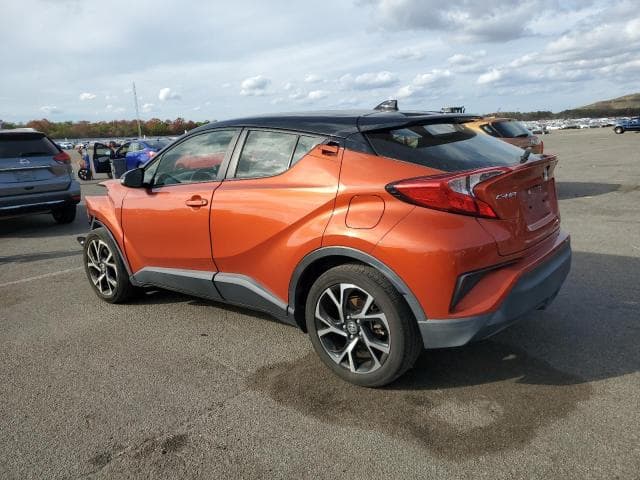 2020 TOYOTA C-HR XLE 2