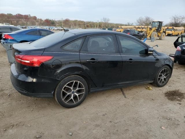 2017 FORD FOCUS SEL 3