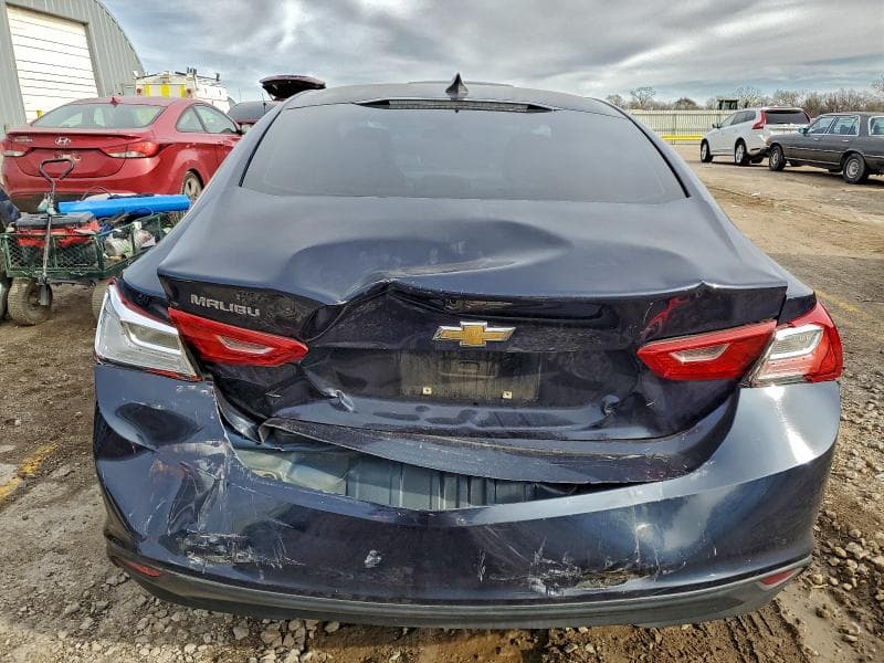 2017 CHEVROLET MALIBU LS 6