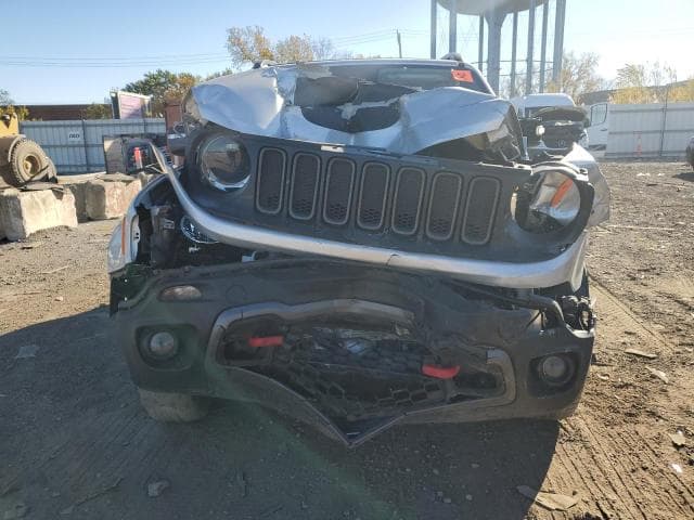 2018 JEEP RENEGADE TRAILHAWK 5
