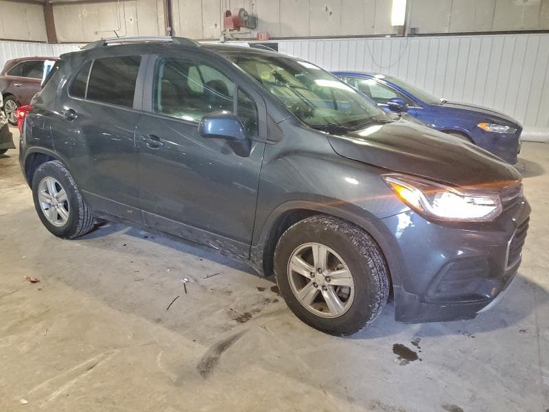 2021 CHEVROLET TRAX 1LT 4