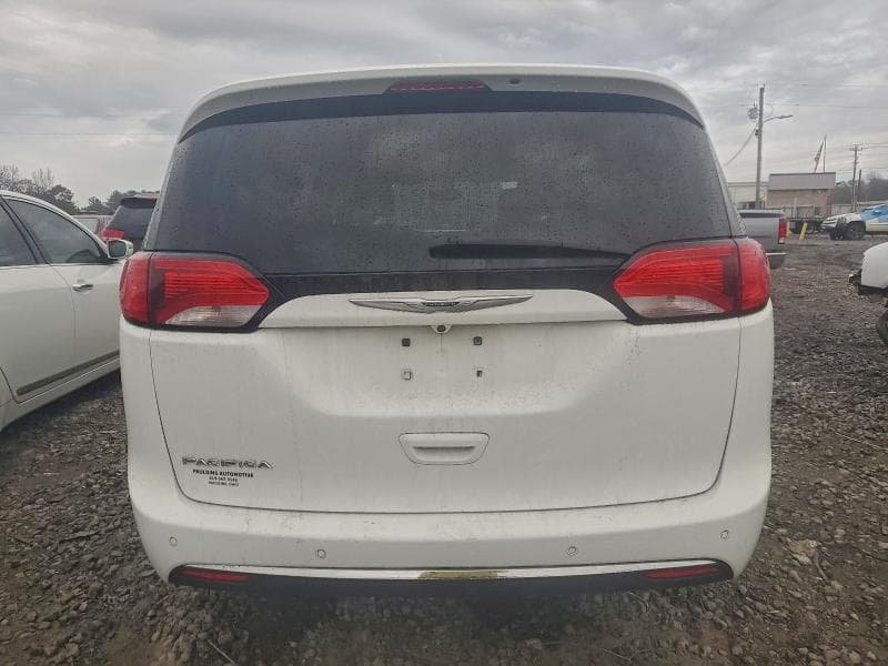 2019 CHRYSLER PACIFICA 6