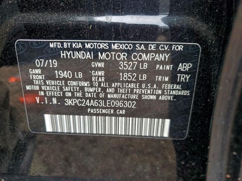 2020 HYUNDAI ACCENT SE 12