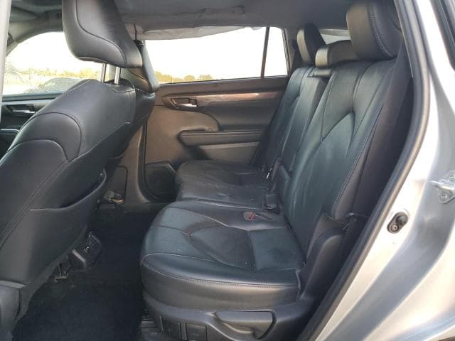2021 TOYOTA HIGHLANDER HYBRID LIMITED 11