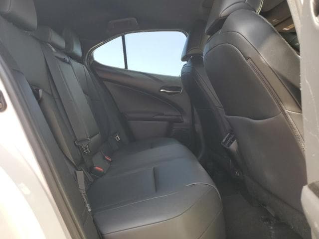 2021 LEXUS UX 200 11