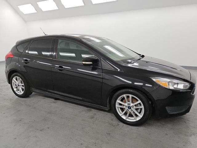2017 FORD FOCUS SE 4