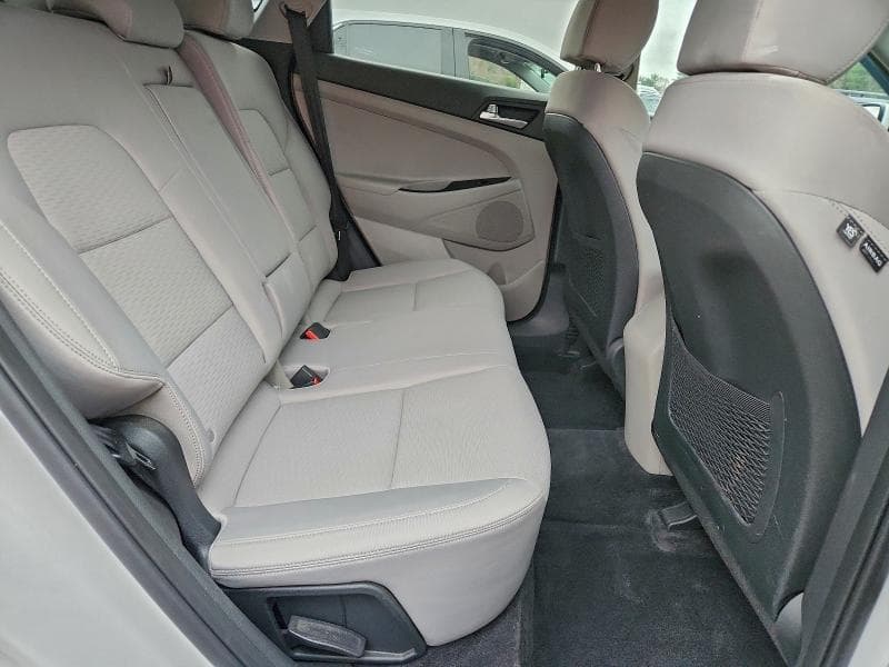 2019 HYUNDAI TUCSON SE 11