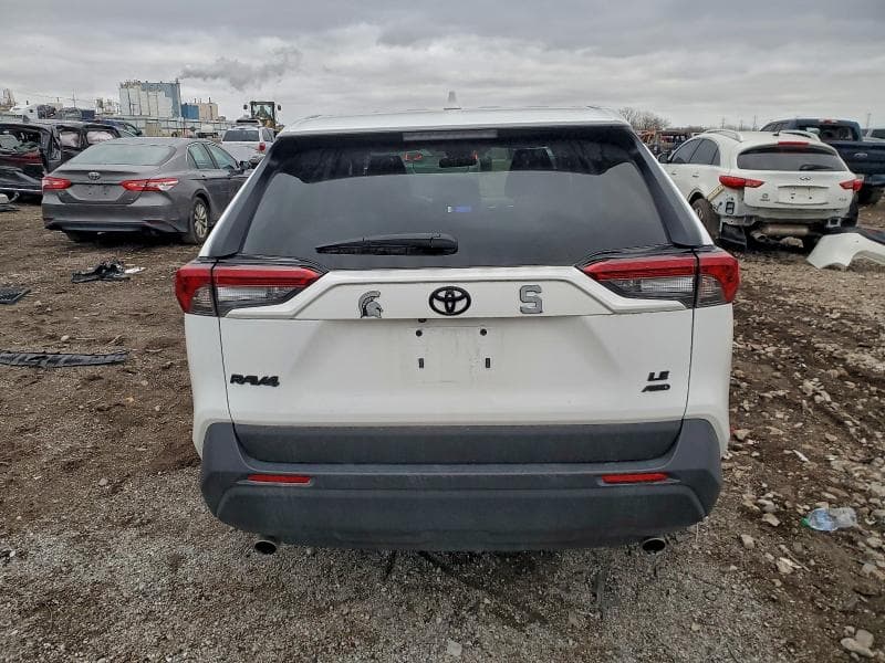 2024 TOYOTA RAV4 LE 6