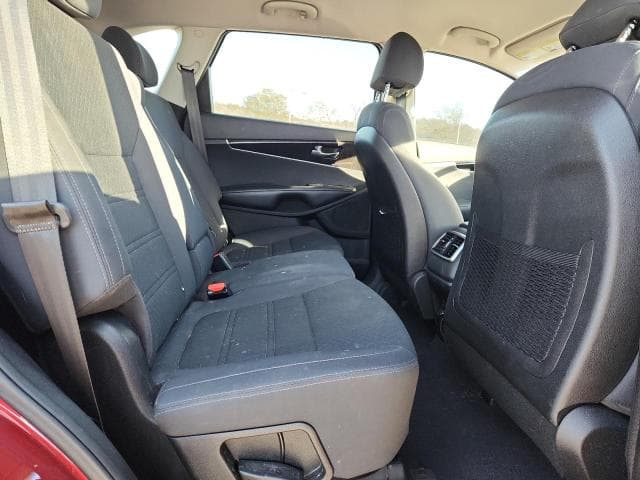 2018 KIA SORENTO LX 11
