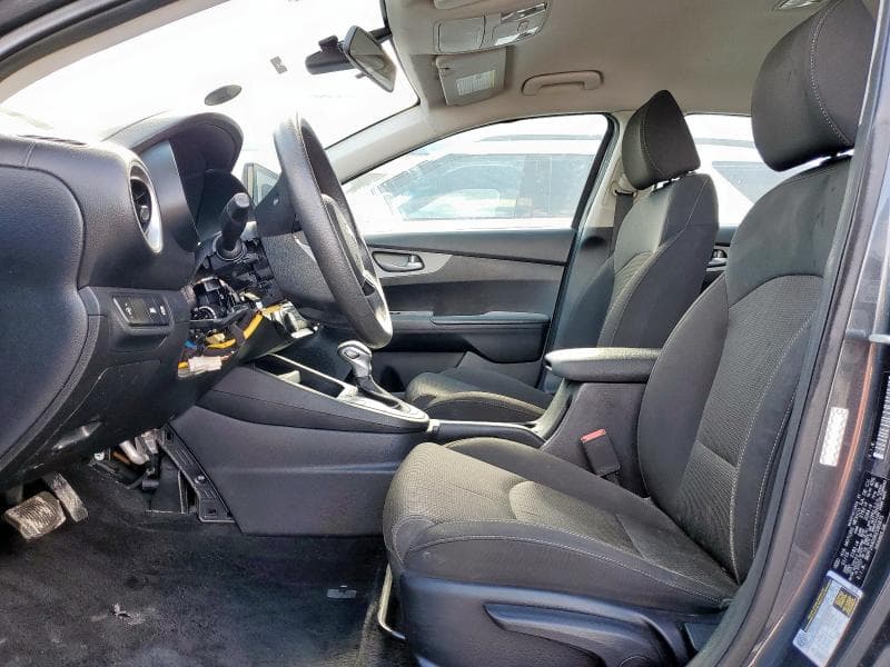 2019 KIA FORTE FE 7