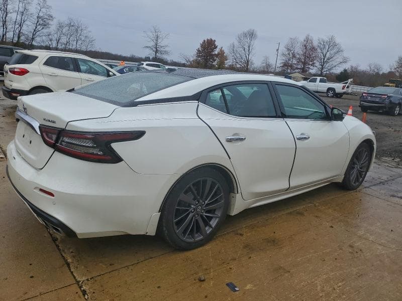 2019 NISSAN MAXIMA S 3