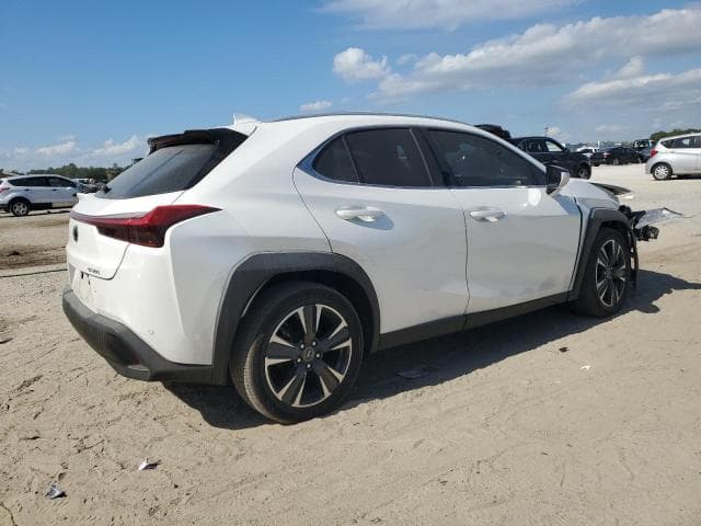 2021 LEXUS UX 200 3