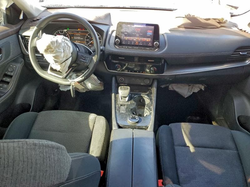 2021 NISSAN ROGUE SV 8