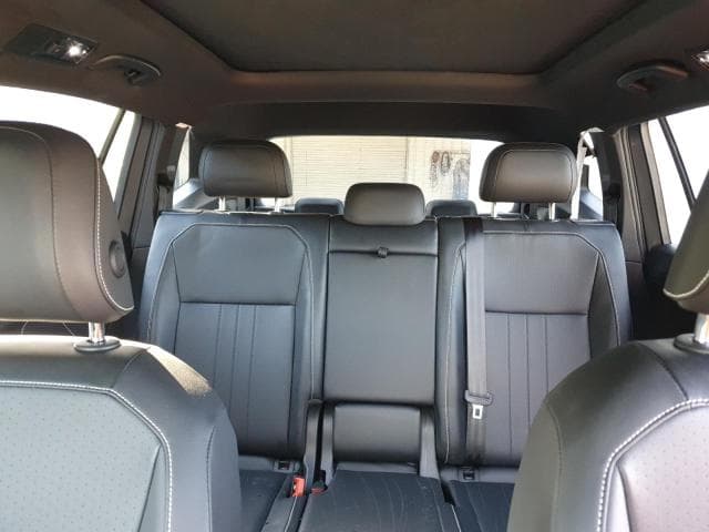 2022 VOLKSWAGEN TIGUAN SE R-LINE BLACK 10