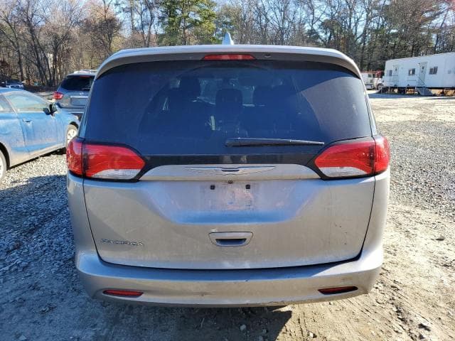 2017 CHRYSLER PACIFICA LX 6