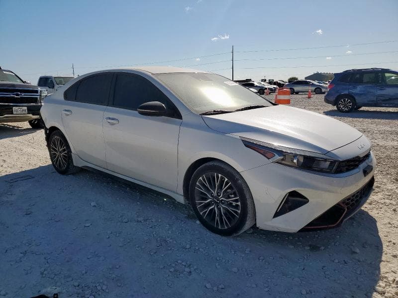 2023 KIA FORTE GT LINE 4